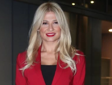 Η μεταμφίεση της Φαίης Σκορδά και των γιων της για τις Απόκριες (φωτο)